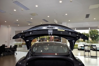 2025款Model 3 后轮驱动版