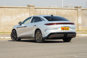 2025款汉L EV 701KM激光雷达旗舰型