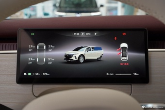 2025款岚图知音 后驱乾崑版