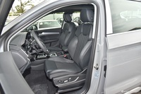 2026款奥迪Q5L 45周年典藏版 40 TFSI 时尚动感型