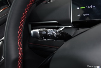 2025款哪吒X 500 Plus