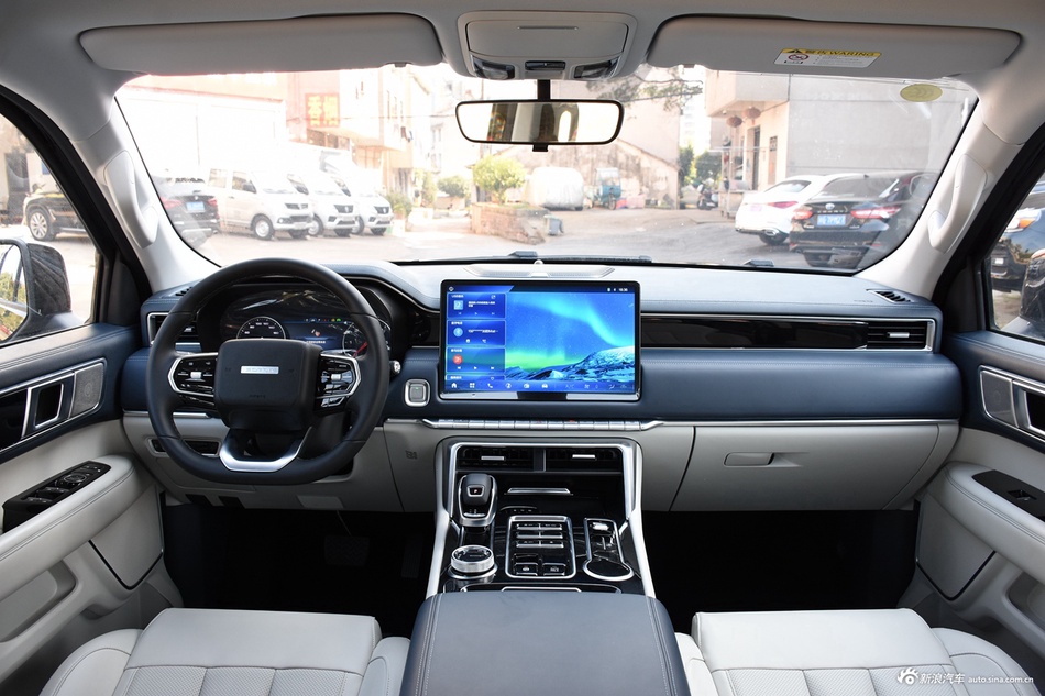 2023款福田火星7 2.0T柴油自动两驱长轴精英型