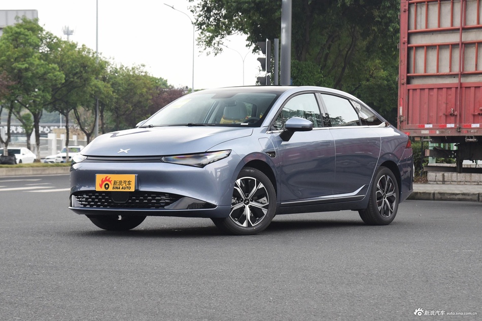 2024款小鹏P5 500Plus版