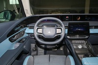 2023款航海家 2.0T 四驱尊睿混动版