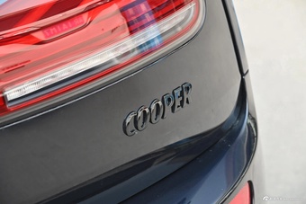 2023款MINI CLUBMAN 改款 1.5T COOPER 鉴赏家