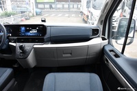 2024款全顺EV 客车精英款 中轴中顶 9座