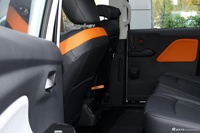 2023款奔腾NAT PRO 悦享出行版 425km