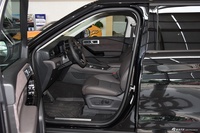 2024款探险者 2.3T EcoBoost 四驱钛金版 6座