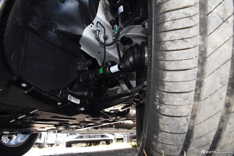 2025款瑞虎8 L 2.0T 自动长虹版 7座