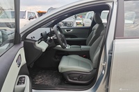 2025款荣威D6 450km 尊享版