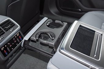 2024款奥迪A7L 45 TFSI quattro RS 套件竞速版