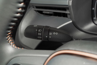 2026款锋兰达 2.0L CVT舒适版