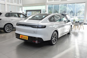 2026款零跑B01 550激光雷达版