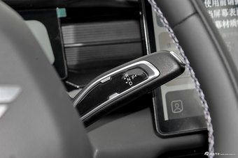 2024款睿蓝7 605km 荣耀版