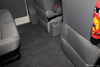 2021款凯锐浩克2.0L手动畅运标准6座平顶1TZS