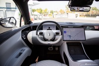 2022款阿维塔11 超长续航双电机奢享版