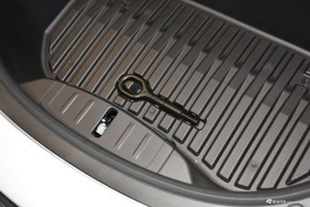 2021款Model 3 标准续航后驱升级版