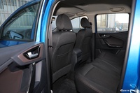 2022款威狮G7 2.0T猎装版柴油两驱超豪华型大双HY4D20M