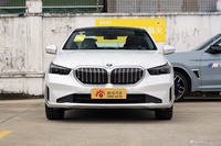 2025款宝马5系 525Li 豪华套装