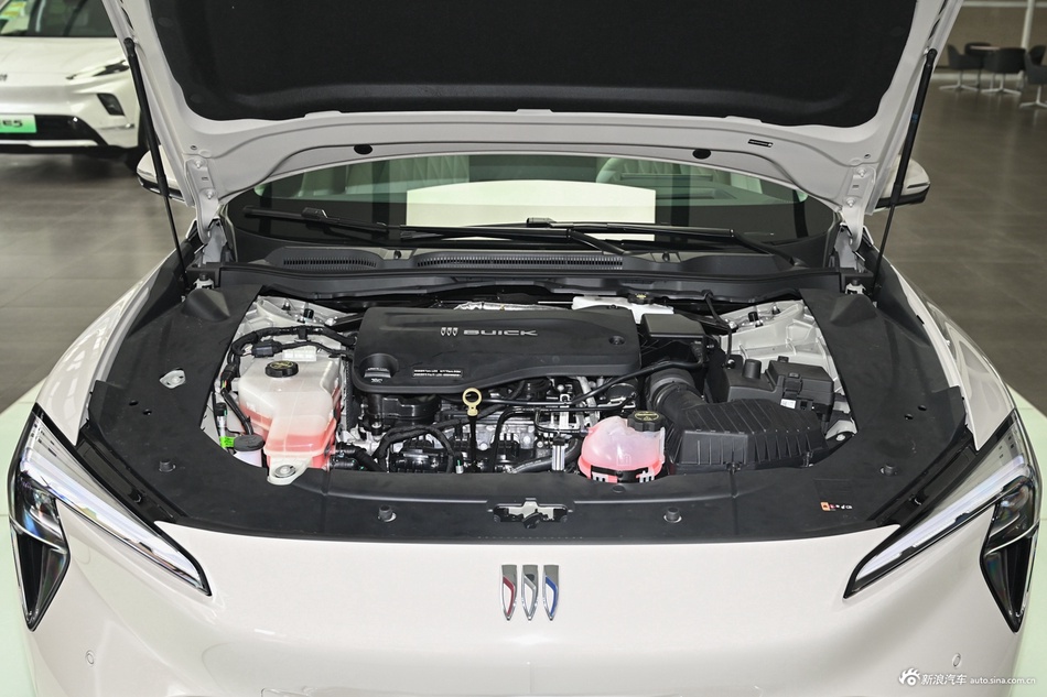 2025款至境L7 艾维亚