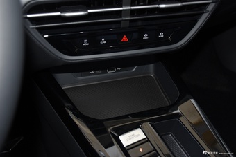 2025款凌渡L 280TSI DSG炫辣版