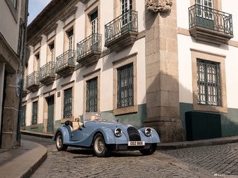 2025款摩根Plus 4 基本型 官图