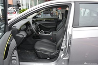 2021款奕炫MAX 1.5T 超能型爸·混动版