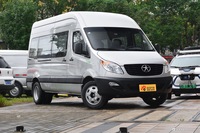 2021款星锐2.0T手动5系星快运6/7座高顶D20TCIF1