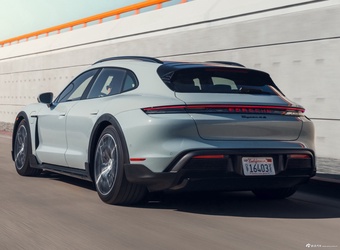 2025款Taycan 4S Cross Turismo 官图