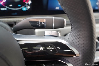 2025款奔驰G级 G 500