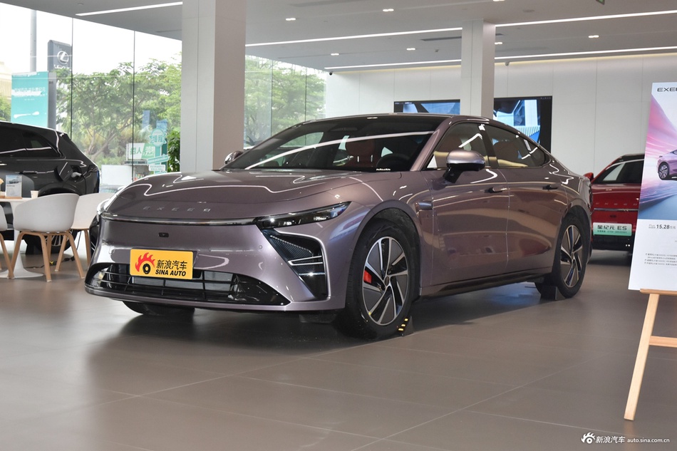 2025款星纪元 ES增程 Pro 高速智驾