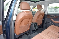 2025款奥迪Q7 45 TFSI quattro S line黑武士型