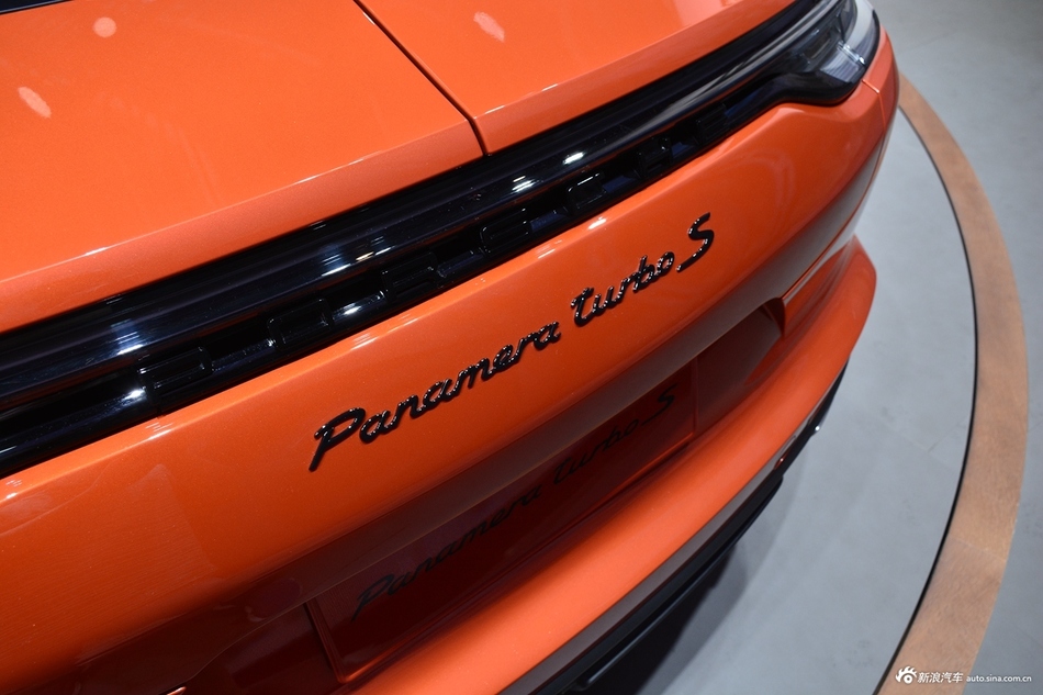 精致实用两不误，保时捷Panamera全国新车97.23万起