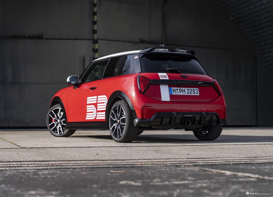 精致实用两不误，MINI全国新车21.42万起