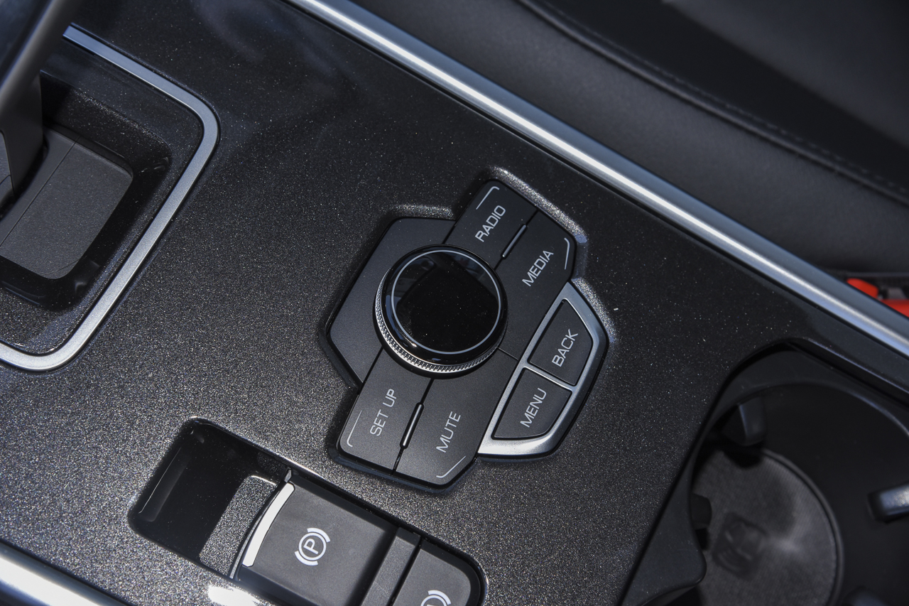 2019款哈弗h6运动版1.5t自动两驱精英型国vi