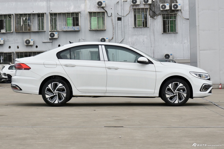 如今全国最低6.86万，大众宝来多少人值得拥有