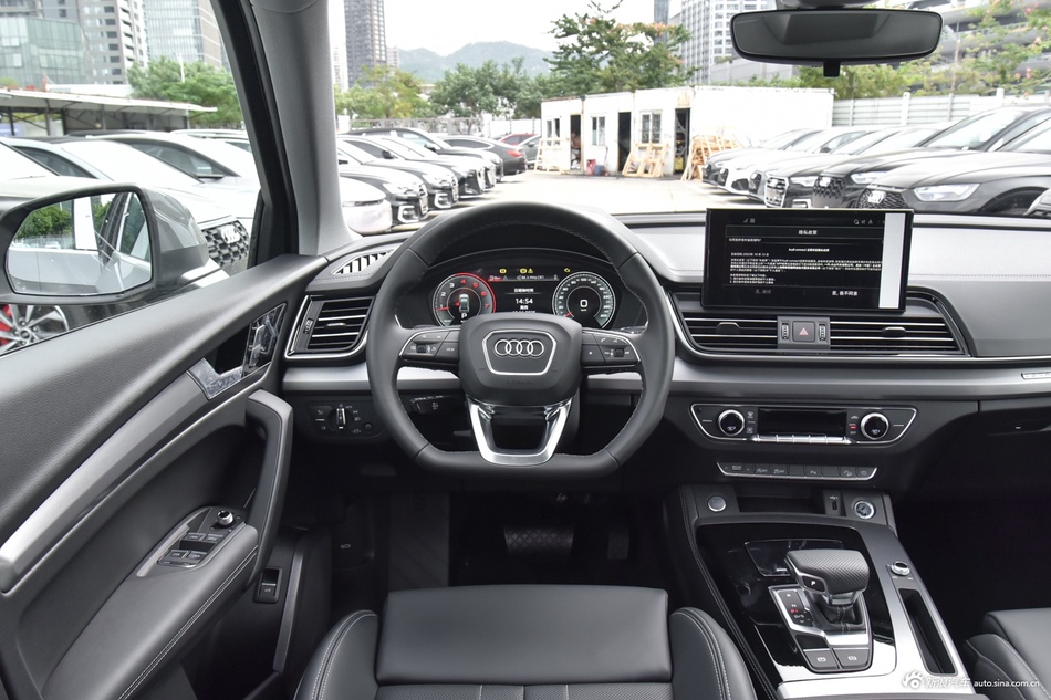 价格来说话，12月新浪报价，奥迪Q5L全国新车24.88万起