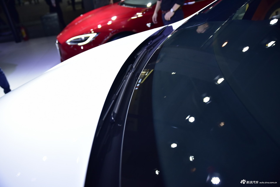 特斯拉Model X上海热销中 欲购从速