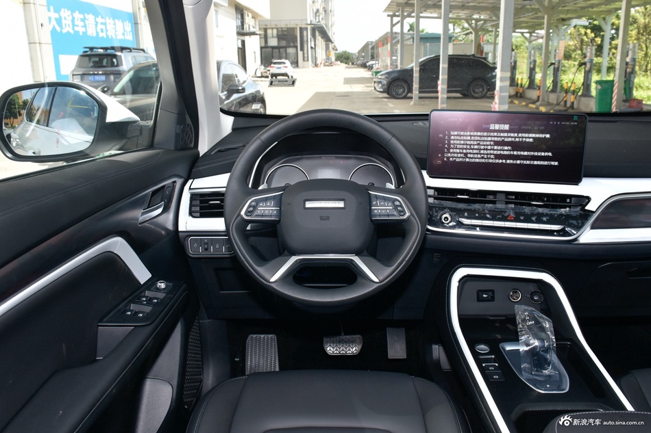 有颜值还有料，内外兼修的哈弗H6最高直降3.34万啦！